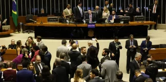 Câmara aprova redução de benefícios fiscais; projeto vai ao Senado