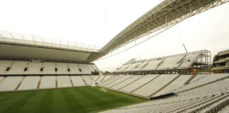 Torcedor é morto por veículo da PM no estádio do Corinthians
