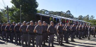 Governo de SP propõe aumento salarial de 10% e novos planos de carreiras das policiais civil e militaR