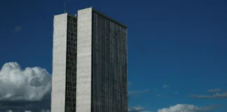 Governo enviará projeto à Câmara para aumentar limite do MEI