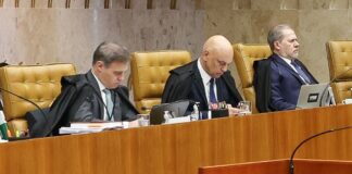 Mendonça acusa Moraes de direcionar investigação no STF