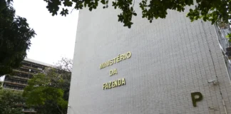 Governo reduz projeção do PIB para 2% em 2026 e 2,3% em 2027